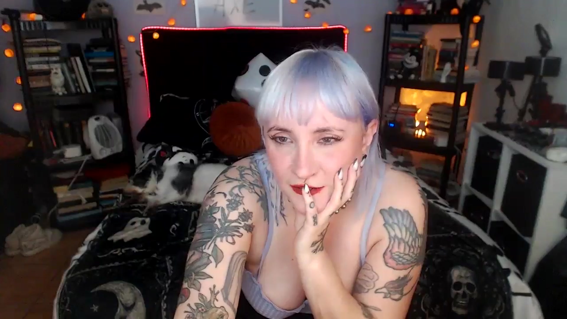 Gallery image thumbnail from AxeHallow's myfreecams stream on, 04/08/2026, 02:17 image 20 of 20