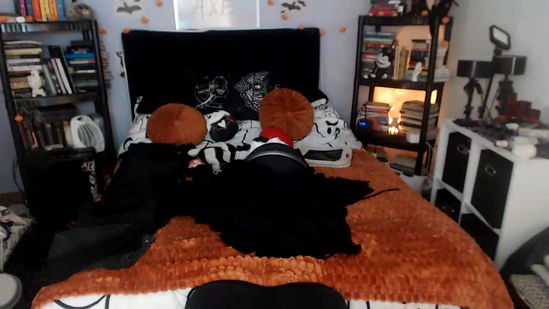 Gallery image thumbnail from AxeHallow's myfreecams stream on, 05/02/2026, 05:35 image 19 of 20