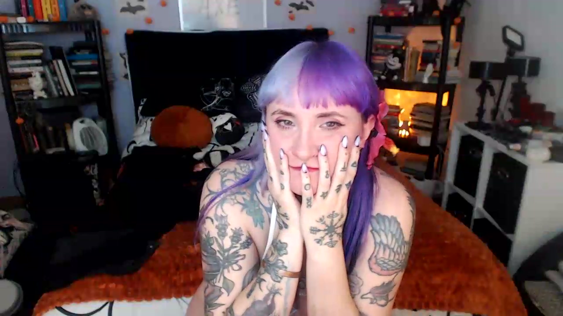 Gallery image thumbnail from AxeHallow's myfreecams stream on, 05/02/2026, 05:35 image 20 of 20