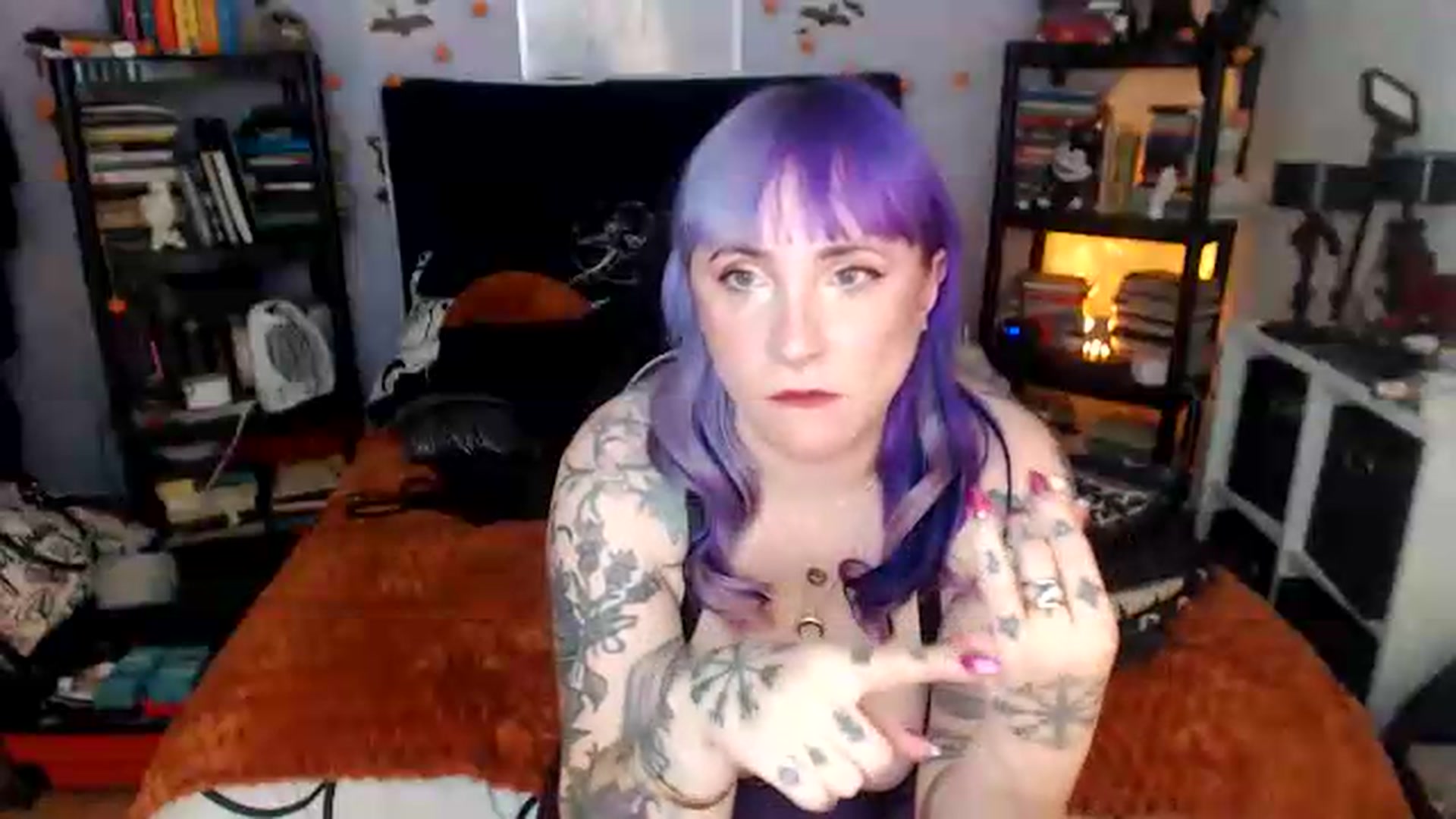 Gallery image thumbnail from AxeHallow's myfreecams stream on, 05/07/2026, 23:32 image 20 of 20