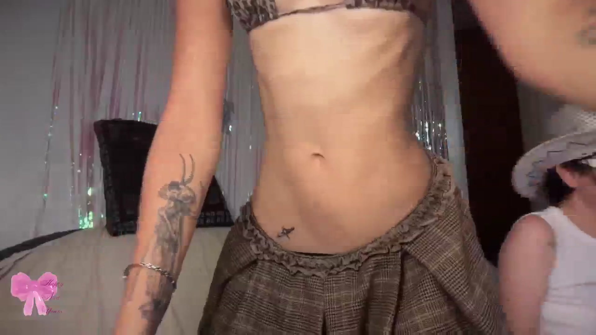 Gallery image thumbnail from AyaDoll's myfreecams stream on, 12/31/2024, 11:08 image 4 of 20