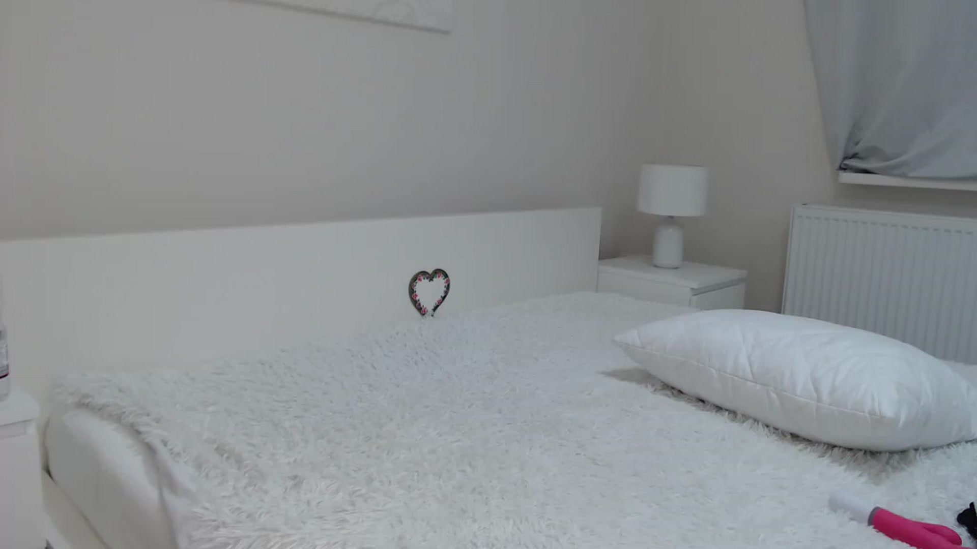 Gallery image thumbnail from Ayabelle's myfreecams stream on, 05/17/2024, 23:49 image 19 of 20