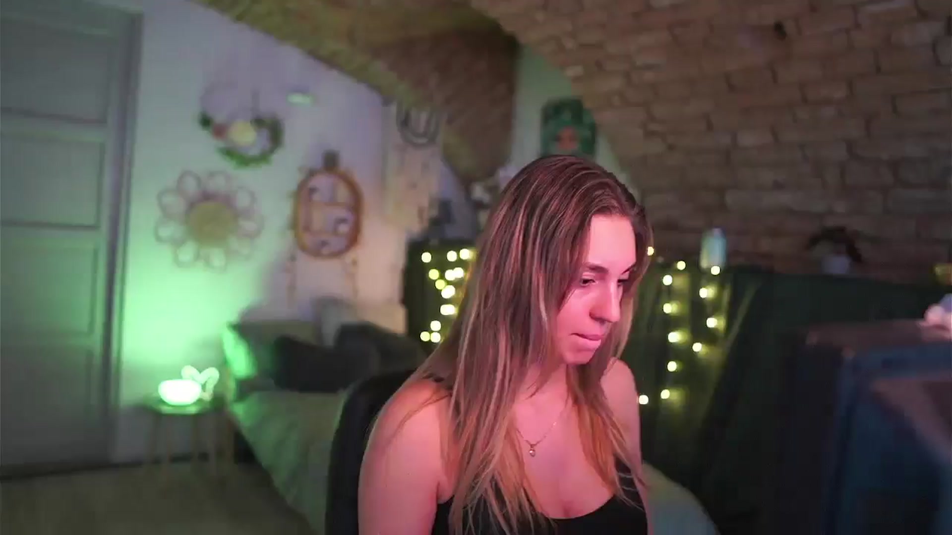 Gallery image thumbnail from Ayahitakayama's myfreecams stream on, 02/26/2025, 18:30 image 1 of 20