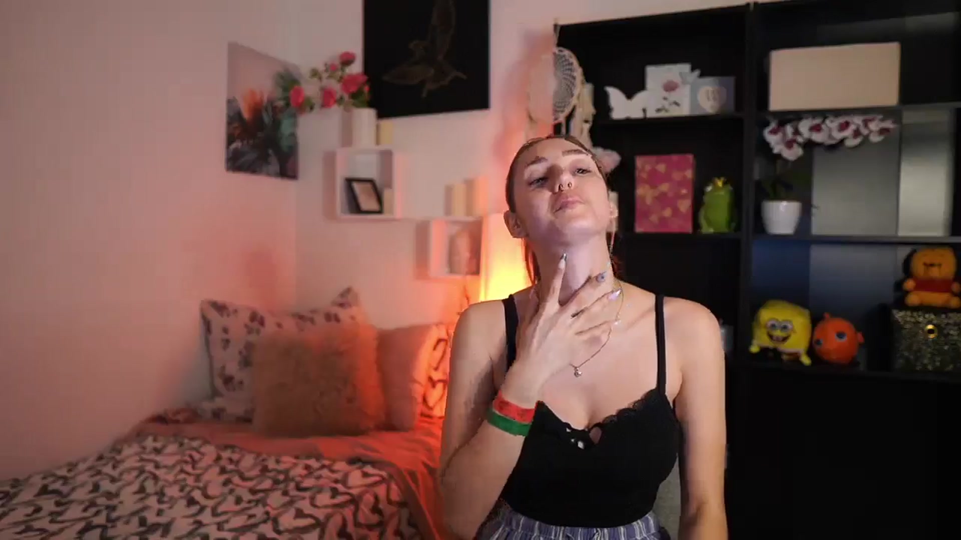 Gallery image thumbnail from Ayahitakayama's myfreecams stream on, 04/14/2025, 16:37 image 17 of 20