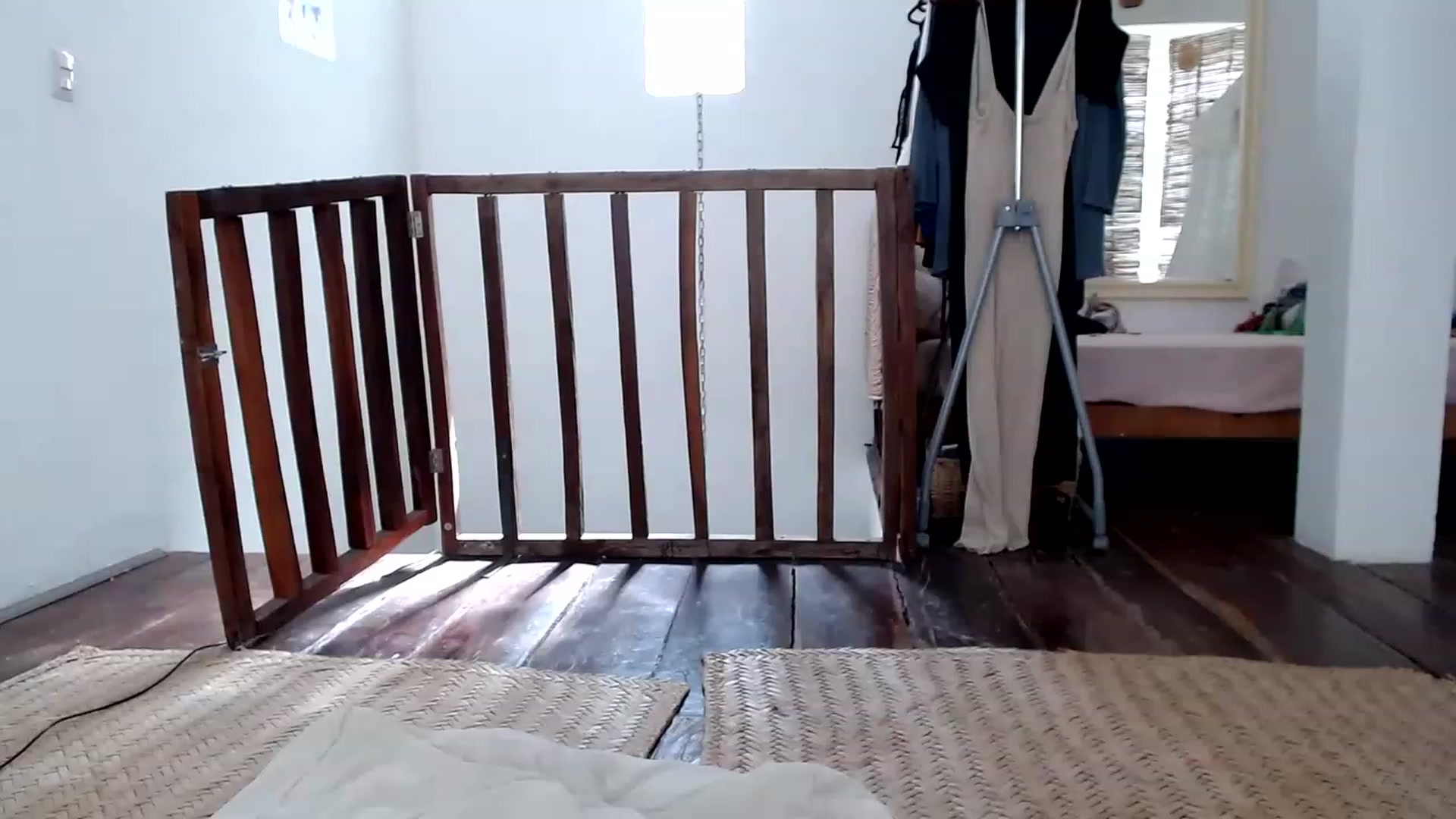 Gallery image thumbnail from Aydubz's myfreecams stream on, 05/22/2023, 15:06 image 6 of 20