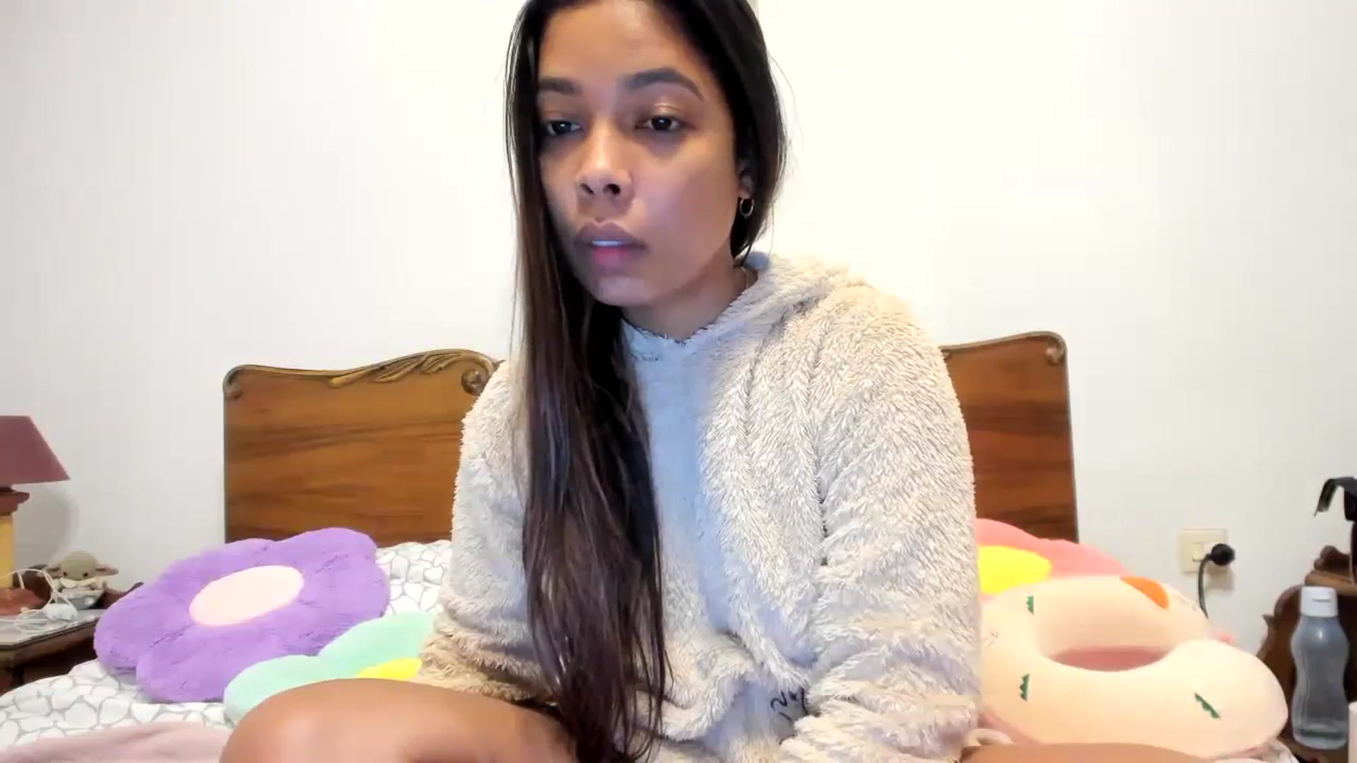 Gallery image thumbnail from Ayla_07's myfreecams stream on, 02/29/2024, 03:24 image 18 of 20