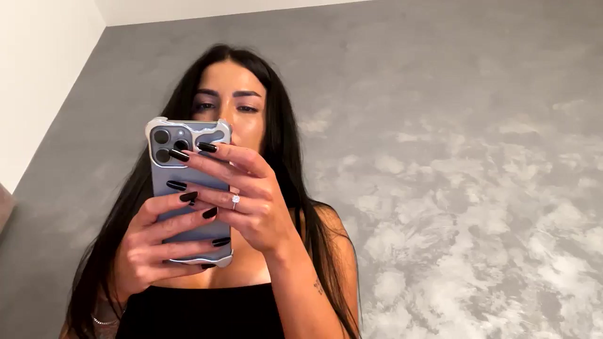 Gallery image thumbnail from Aylaa's myfreecams stream on, 06/29/2025, 11:37 image 20 of 20