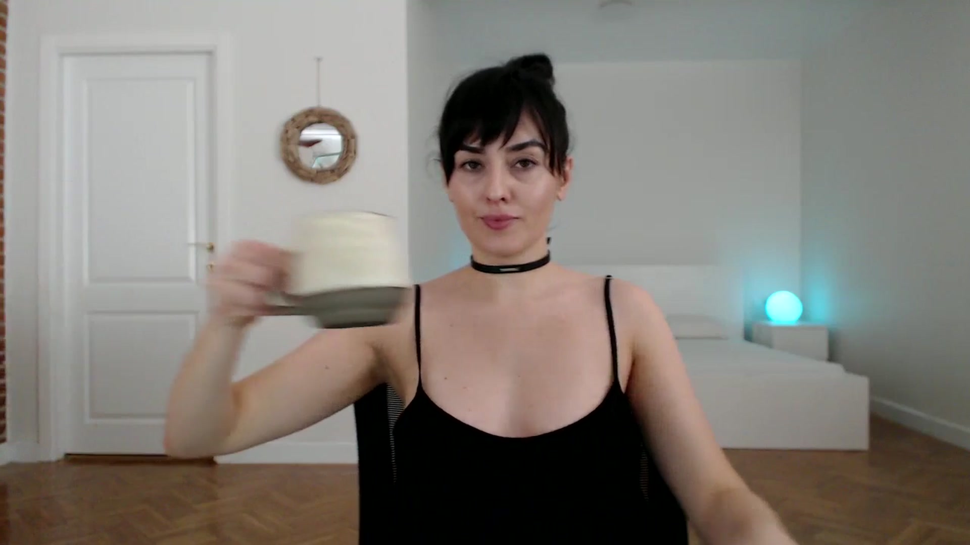 Gallery image thumbnail from Aylesh's myfreecams stream on, 01/01/2025, 17:08 image 12 of 20