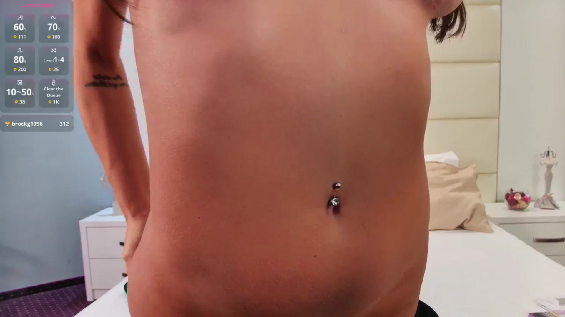 Gallery image thumbnail from AylinRoss's myfreecams stream on, 09/14/2024, 23:33 image 11 of 20