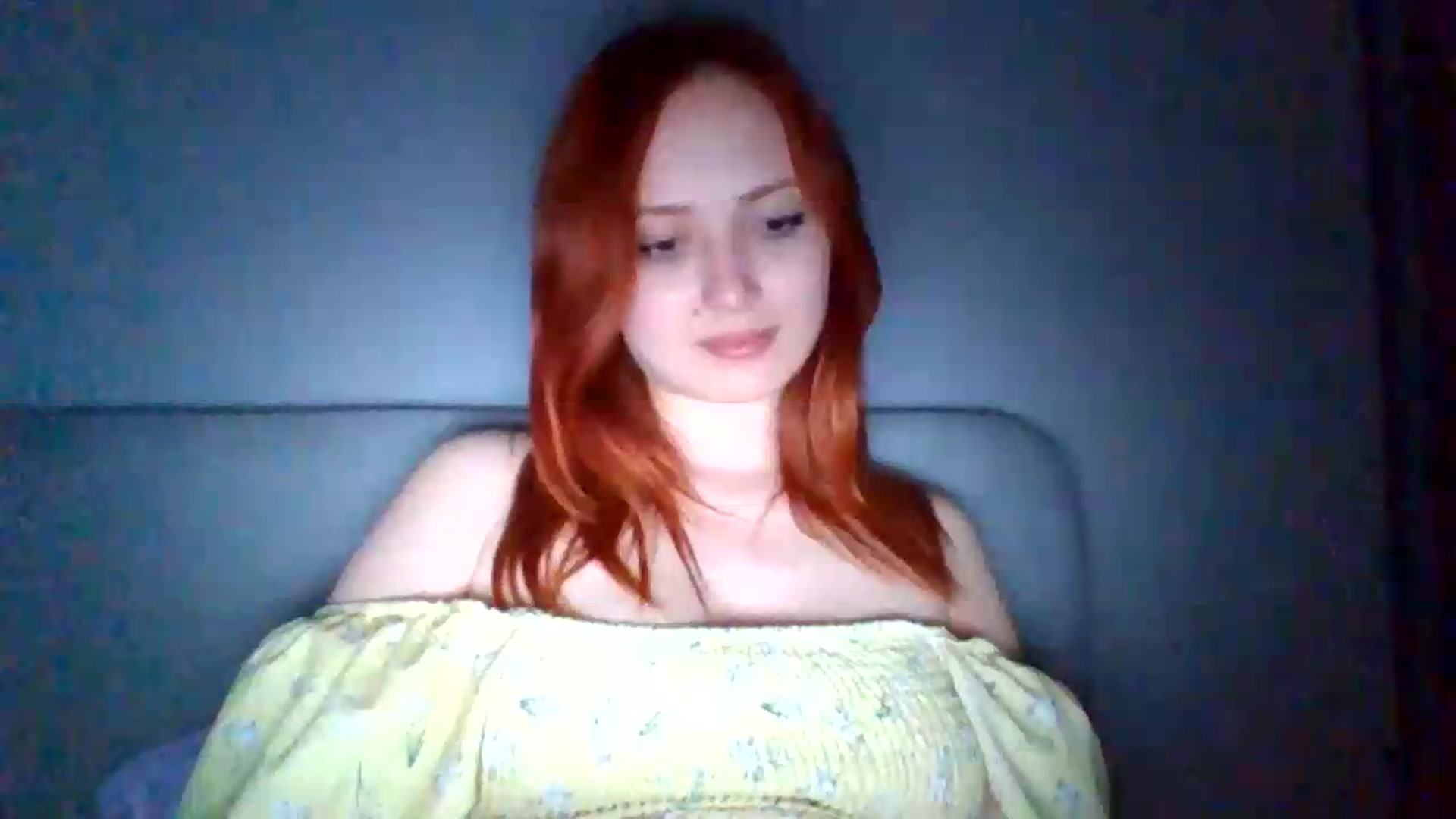 Gallery image thumbnail from AylinaGold's myfreecams stream on, 06/29/2026, 17:24 image 12 of 20