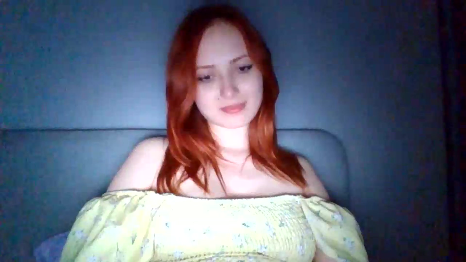 Gallery image thumbnail from AylinaGold's myfreecams stream on, 06/29/2026, 17:24 image 13 of 20