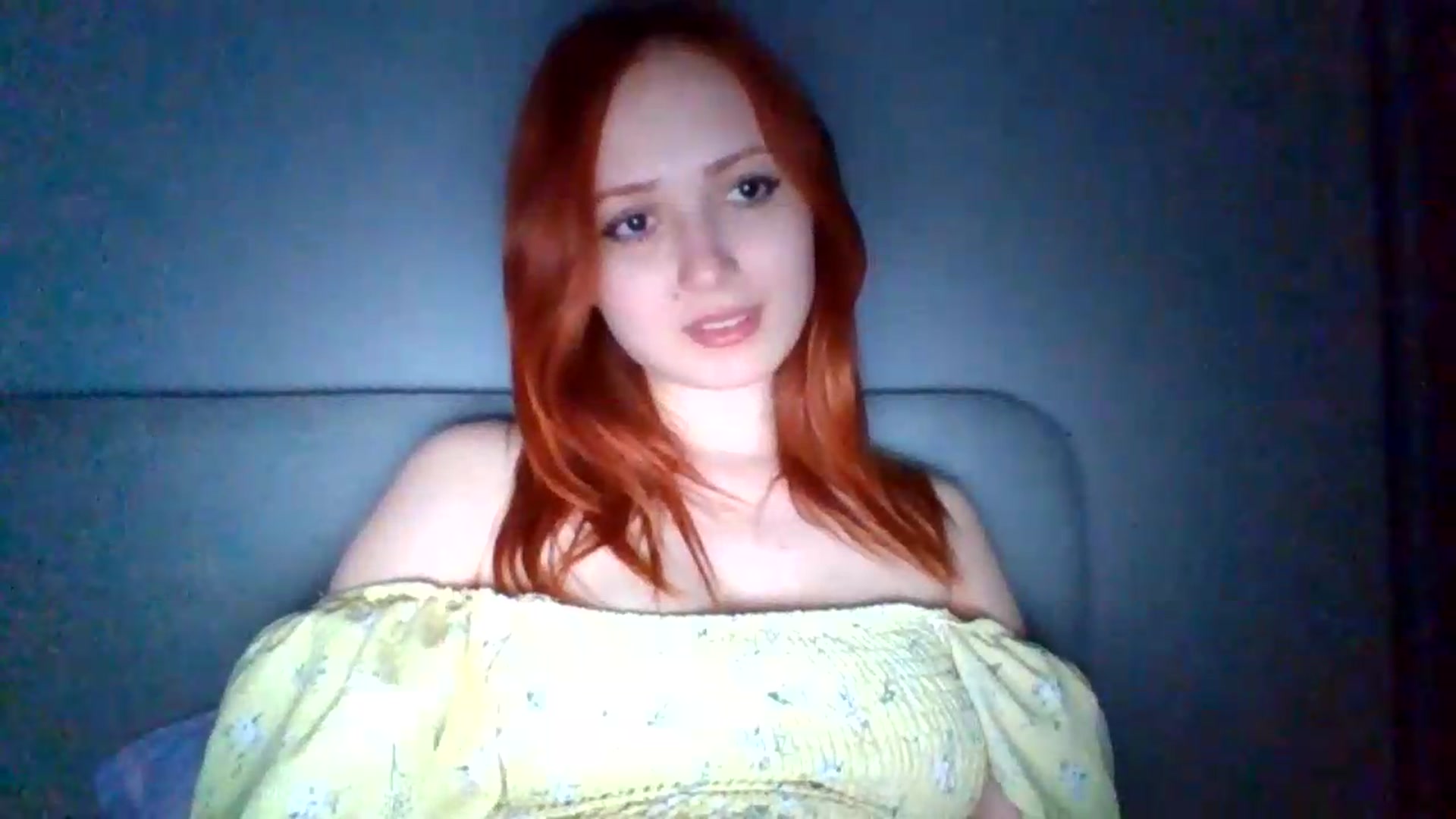Gallery image thumbnail from AylinaGold's myfreecams stream on, 06/29/2026, 17:24 image 10 of 20