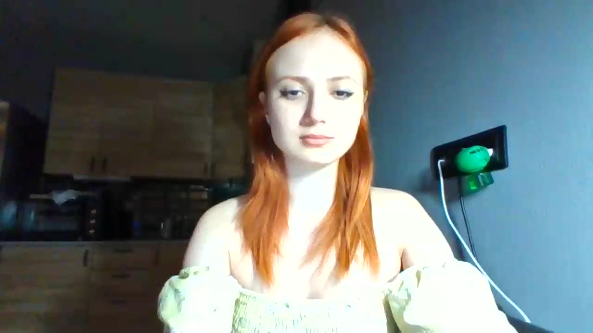 Gallery image thumbnail from AylinaGold's myfreecams stream on, 06/29/2026, 18:23 image 17 of 20