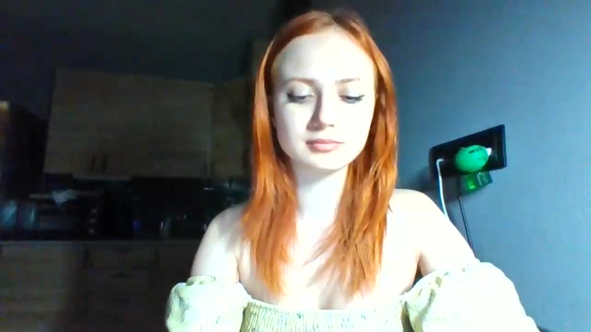 Gallery image thumbnail from AylinaGold's myfreecams stream on, 06/29/2026, 18:36 image 17 of 20