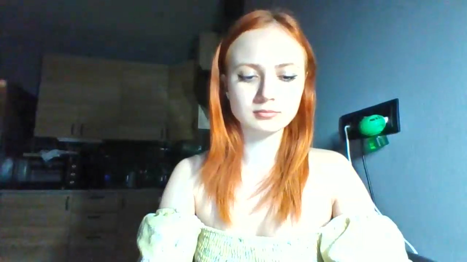 Gallery image thumbnail from AylinaGold's myfreecams stream on, 06/29/2026, 18:36 image 12 of 20
