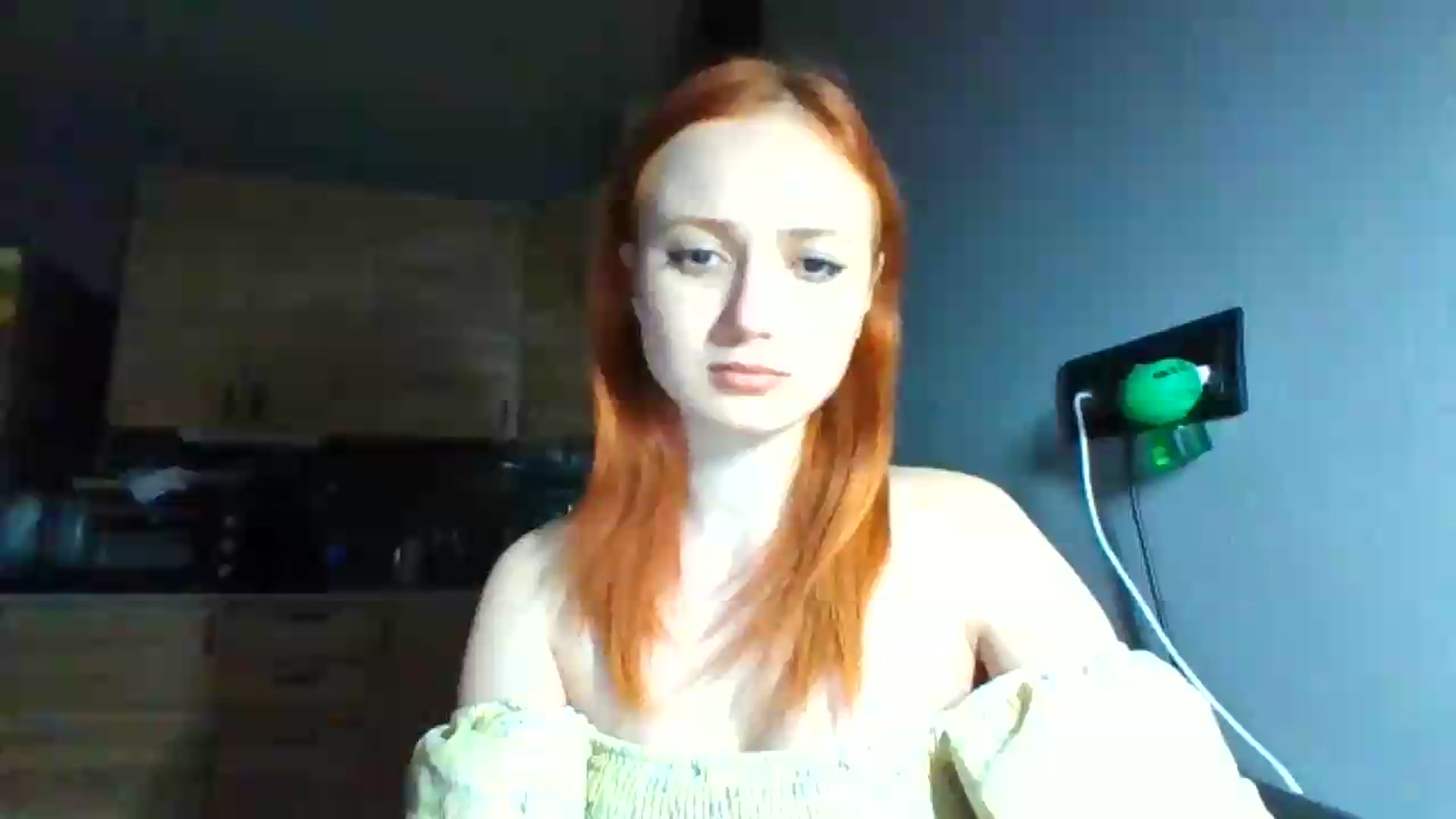 Gallery image thumbnail from AylinaGold's myfreecams stream on, 06/29/2026, 18:36 image 6 of 20