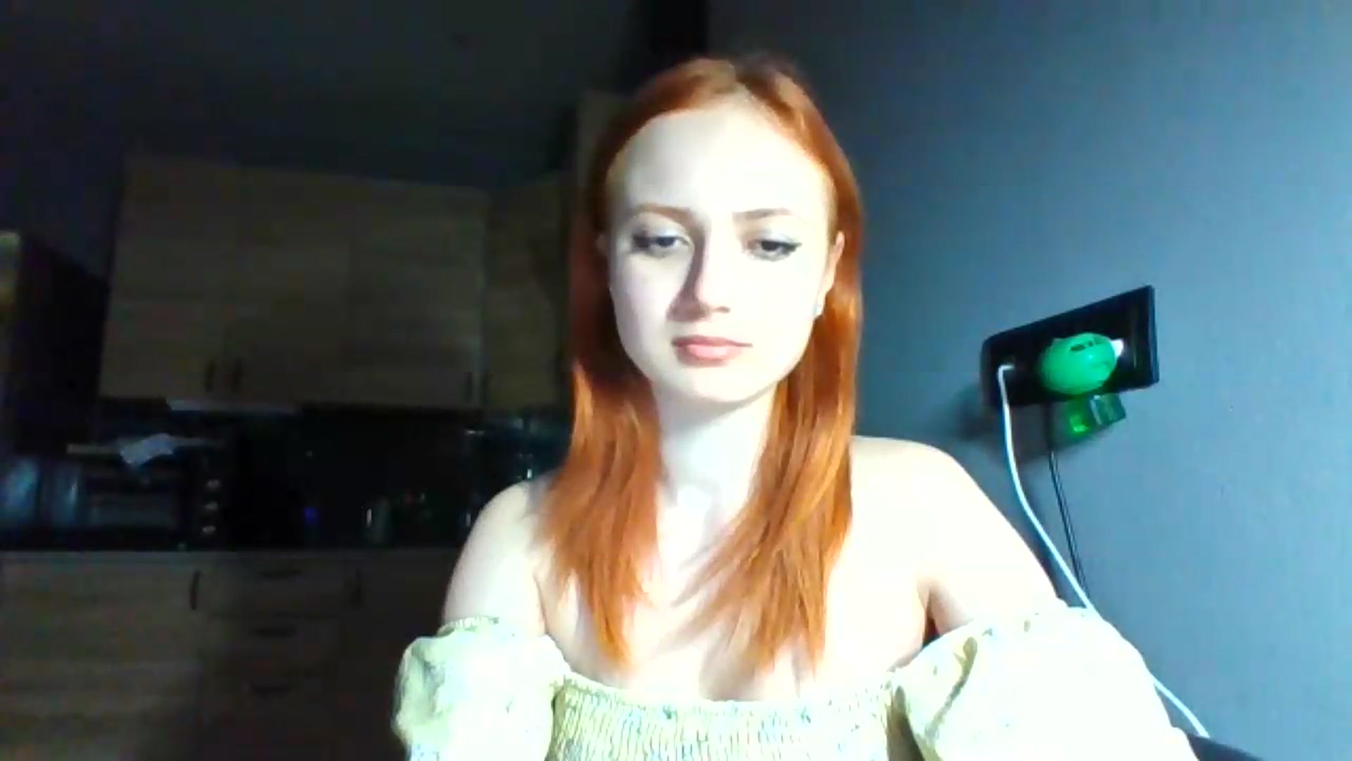 Gallery image thumbnail from AylinaGold's myfreecams stream on, 06/29/2026, 18:36 image 7 of 20