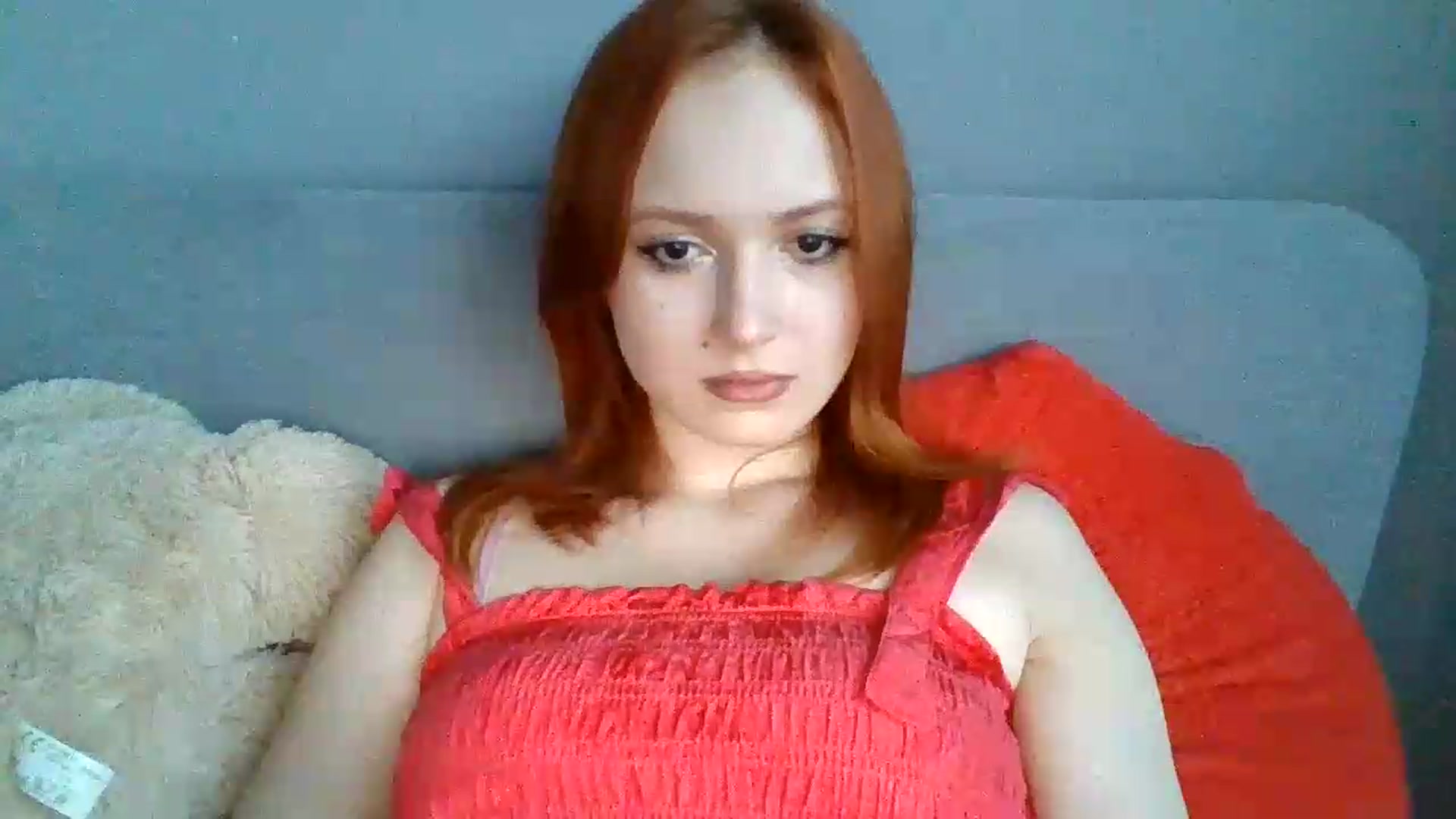 Gallery image thumbnail from AylinaGold's myfreecams stream on, 06/30/2026, 18:11 image 9 of 20