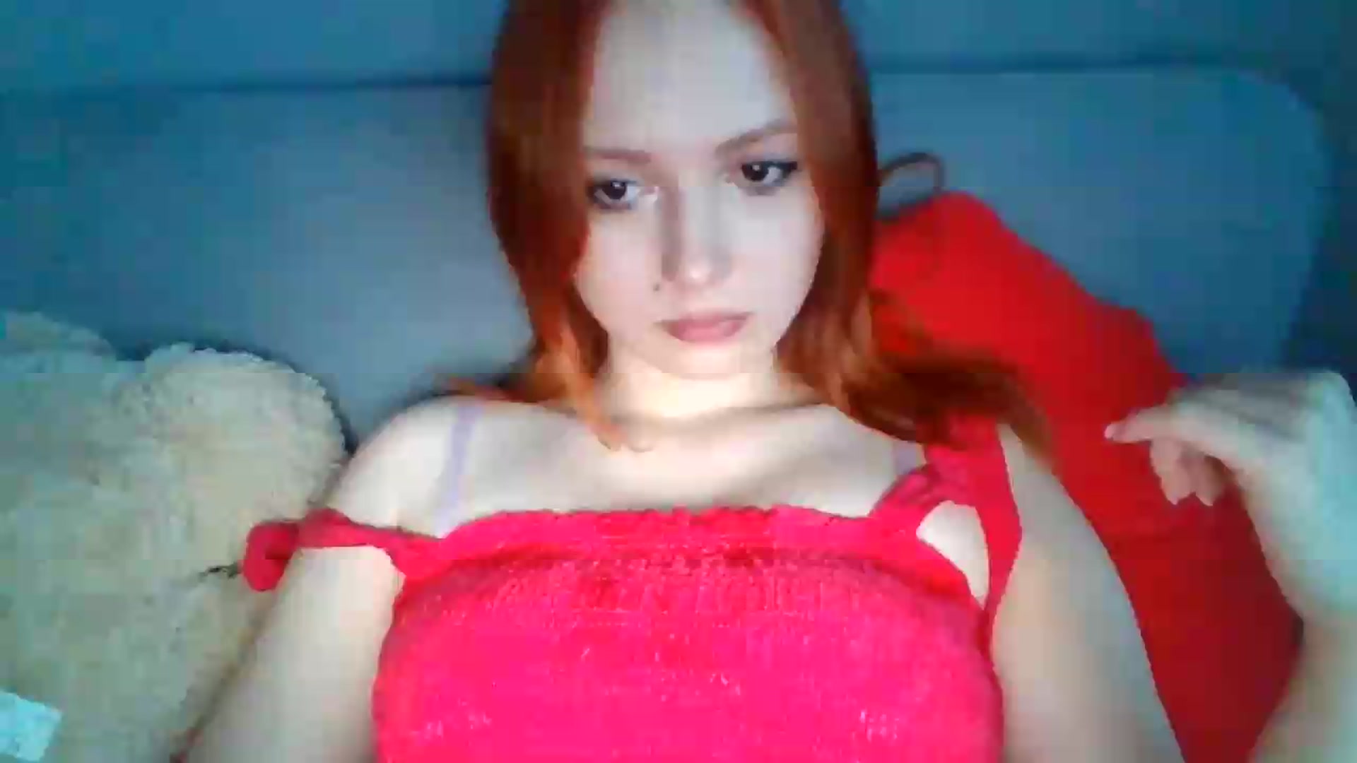 Gallery image thumbnail from AylinaGold's myfreecams stream on, 06/30/2026, 18:26 image 16 of 20
