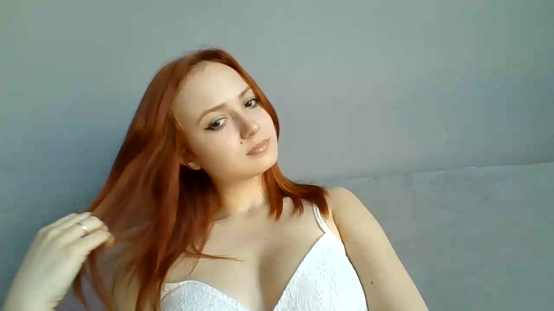 Gallery image thumbnail from AylinaGold's myfreecams stream on, 07/01/2026, 13:44 image 7 of 20