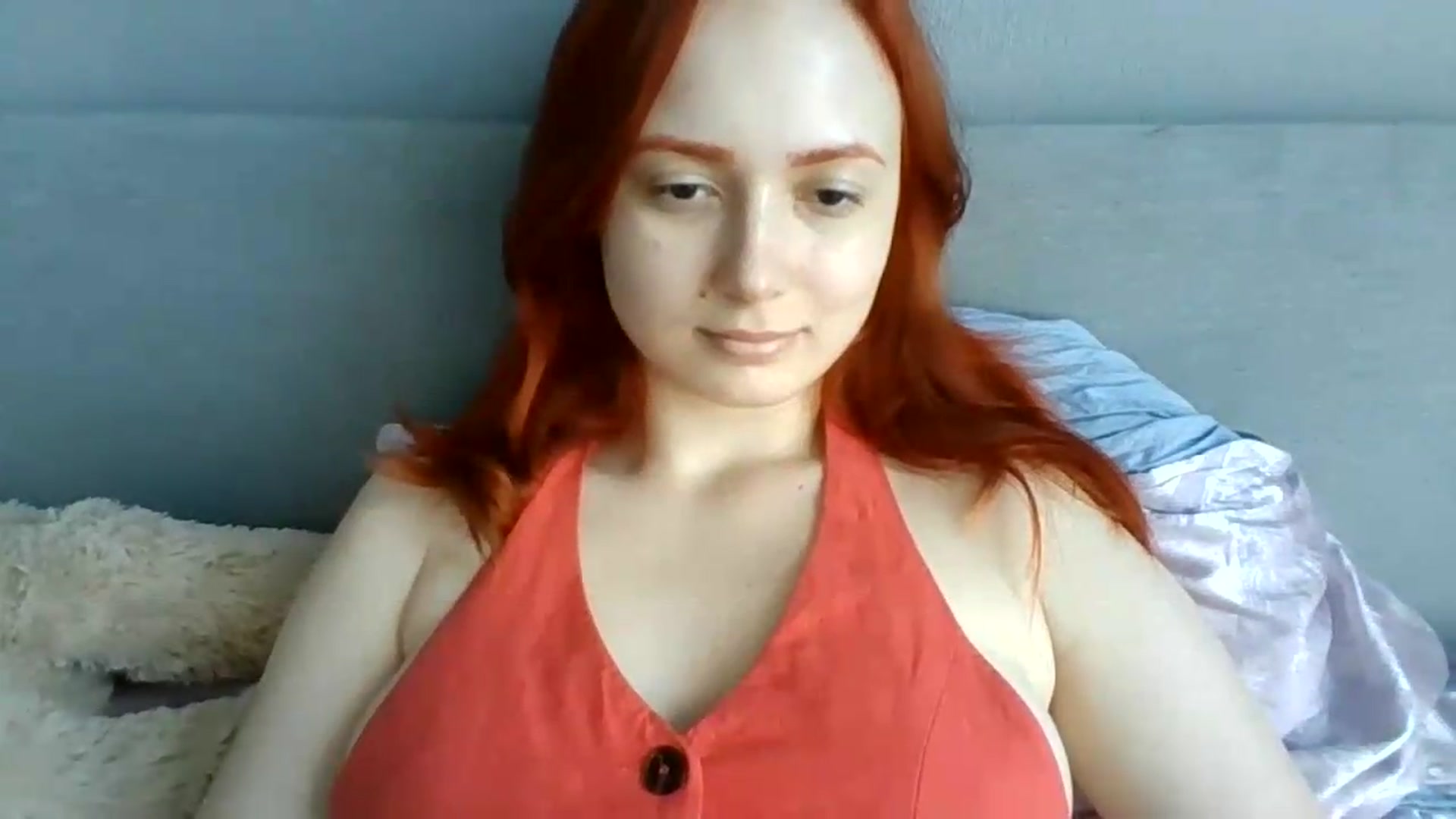 Gallery image thumbnail from AylinaGold's myfreecams stream on, 07/04/2026, 16:55 image 5 of 20