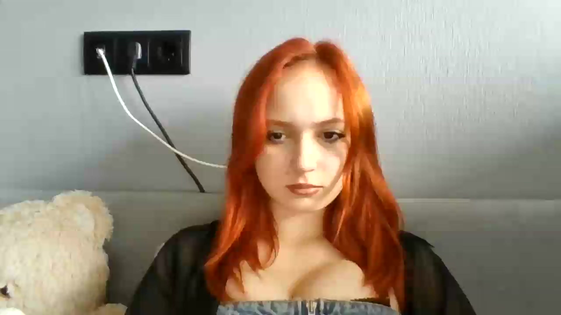 Gallery image thumbnail from AylinaGold's myfreecams stream on, 07/09/2026, 12:30 image 7 of 20
