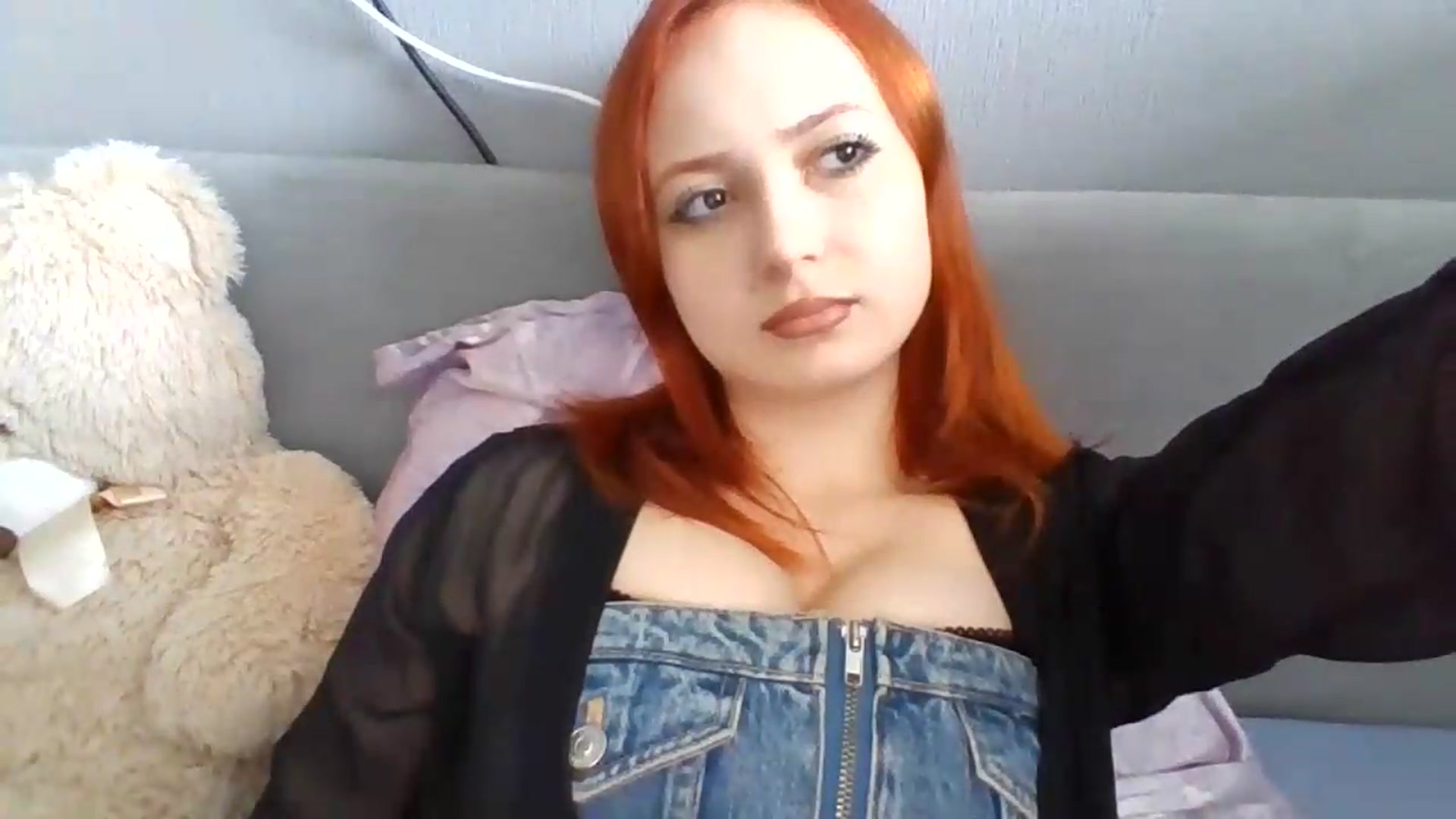 Gallery image thumbnail from AylinaGold's myfreecams stream on, 07/09/2026, 13:04 image 5 of 20
