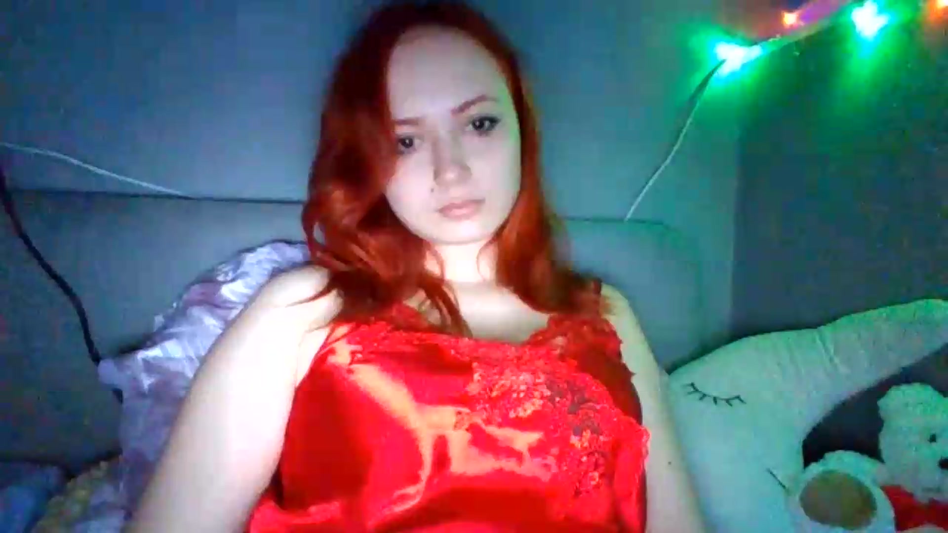 Gallery image thumbnail from AylinaGold's myfreecams stream on, 07/09/2026, 21:07 image 19 of 20