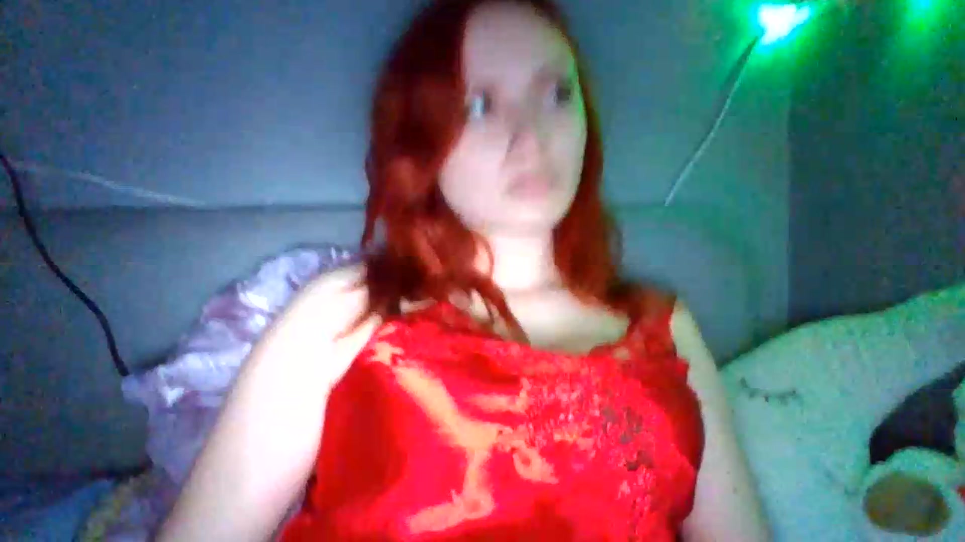 Gallery image thumbnail from AylinaGold's myfreecams stream on, 07/09/2026, 21:07 image 10 of 20