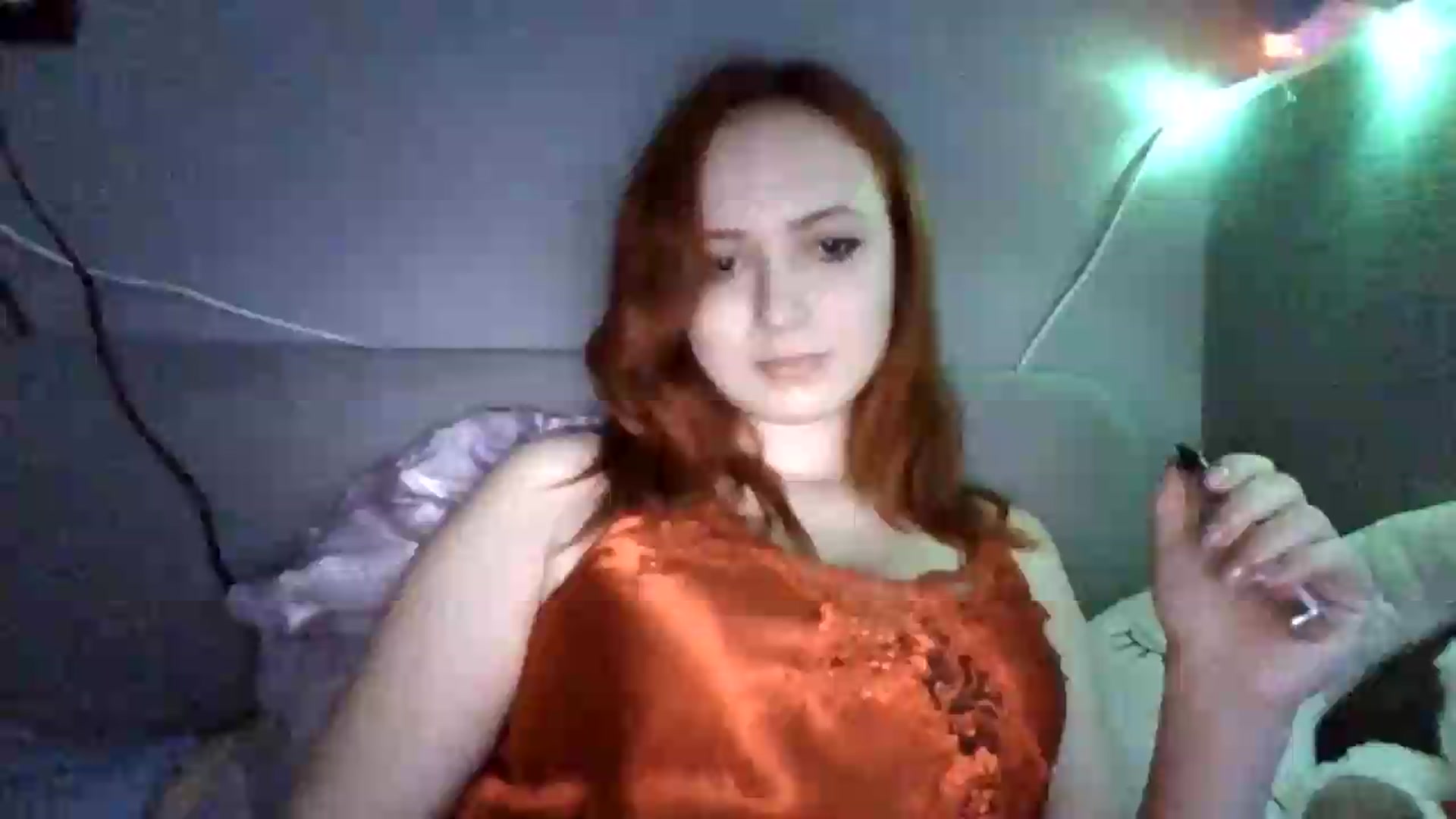 Gallery image thumbnail from AylinaGold's myfreecams stream on, 07/09/2026, 21:07 image 1 of 20