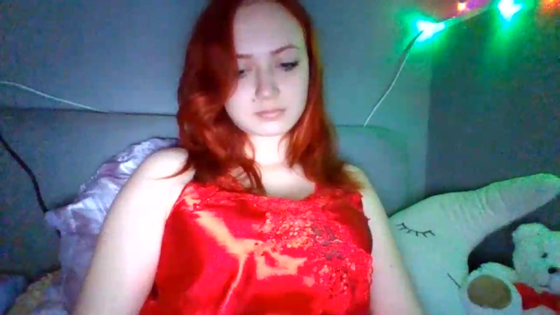 Gallery image thumbnail from AylinaGold's myfreecams stream on, 07/09/2026, 21:07 image 13 of 20