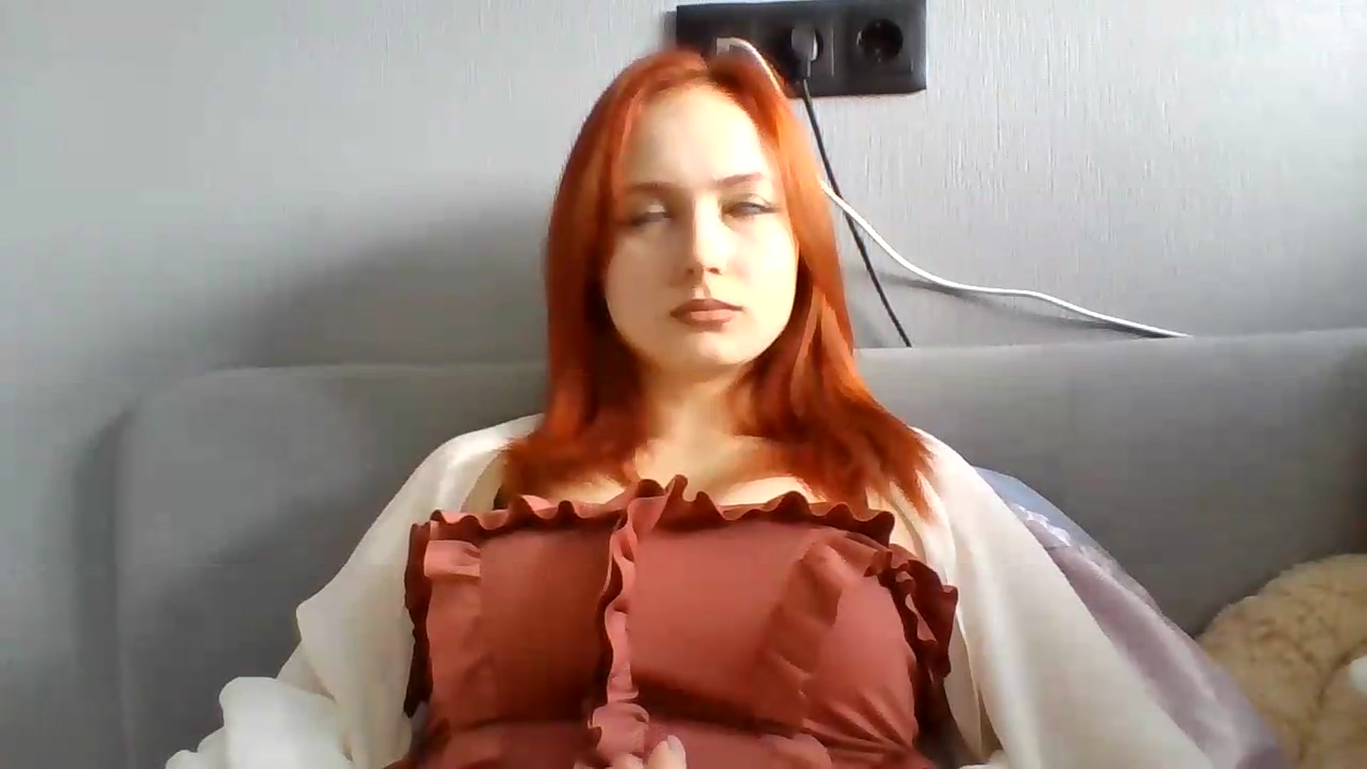 Gallery image thumbnail from AylinaGold's myfreecams stream on, 07/10/2026, 10:42 image 10 of 20