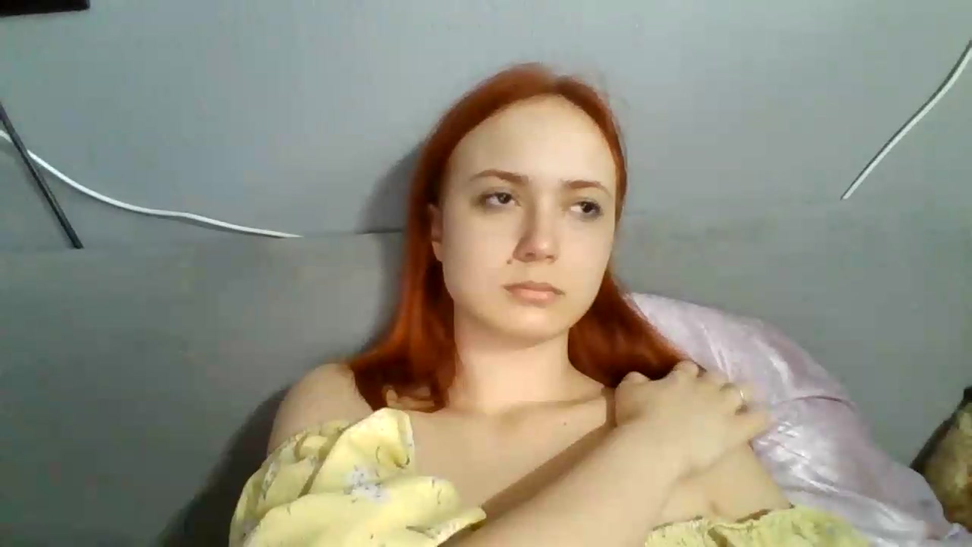 Gallery image thumbnail from AylinaGold's myfreecams stream on, 07/19/2026, 16:36 image 12 of 20
