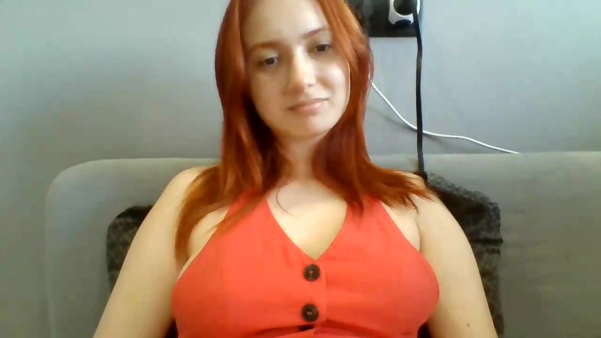 Gallery image thumbnail from AylinaGold's myfreecams stream on, 07/27/2026, 15:31 image 10 of 20