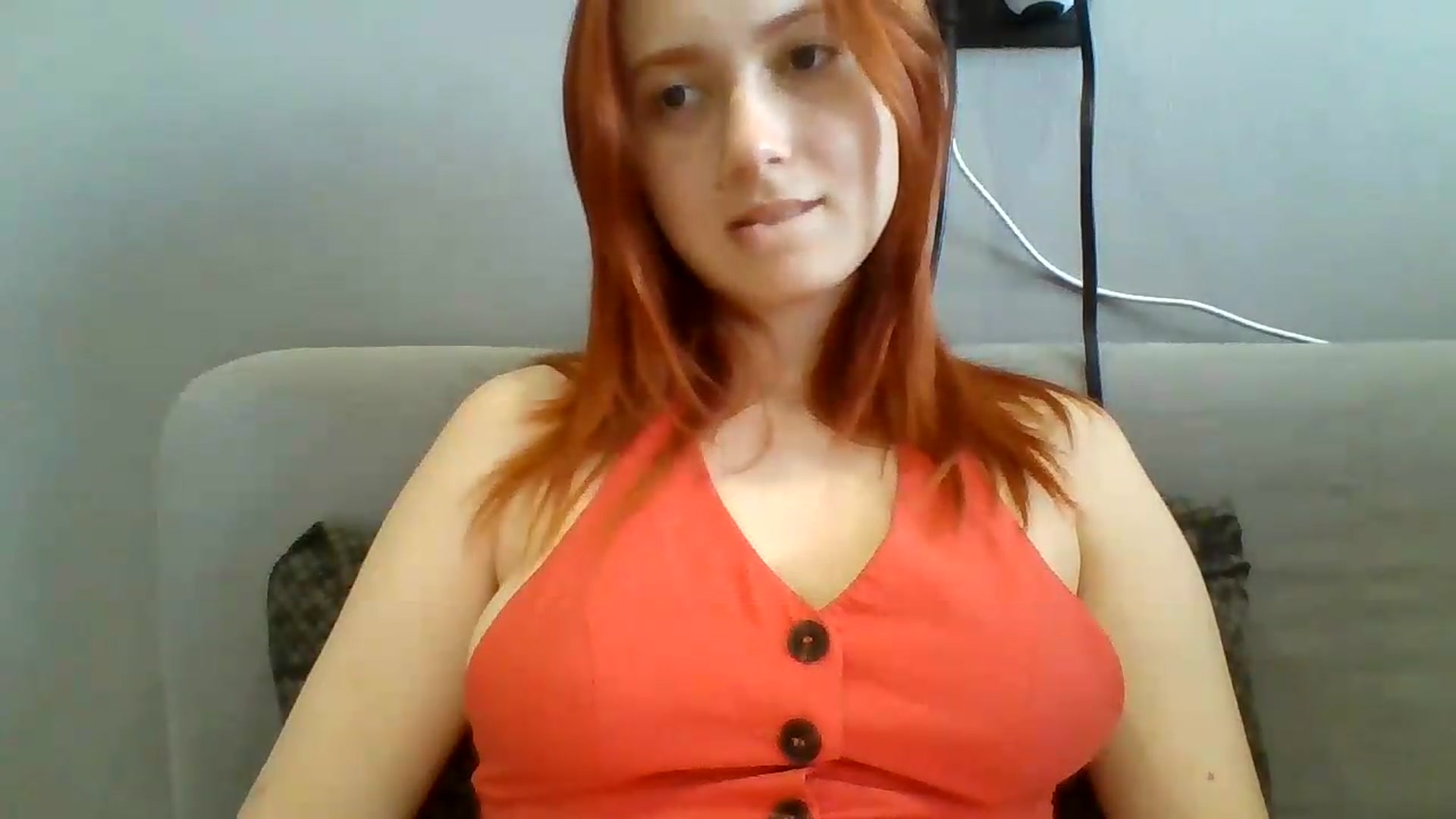 Gallery image thumbnail from AylinaGold's myfreecams stream on, 07/27/2026, 15:49 image 16 of 20