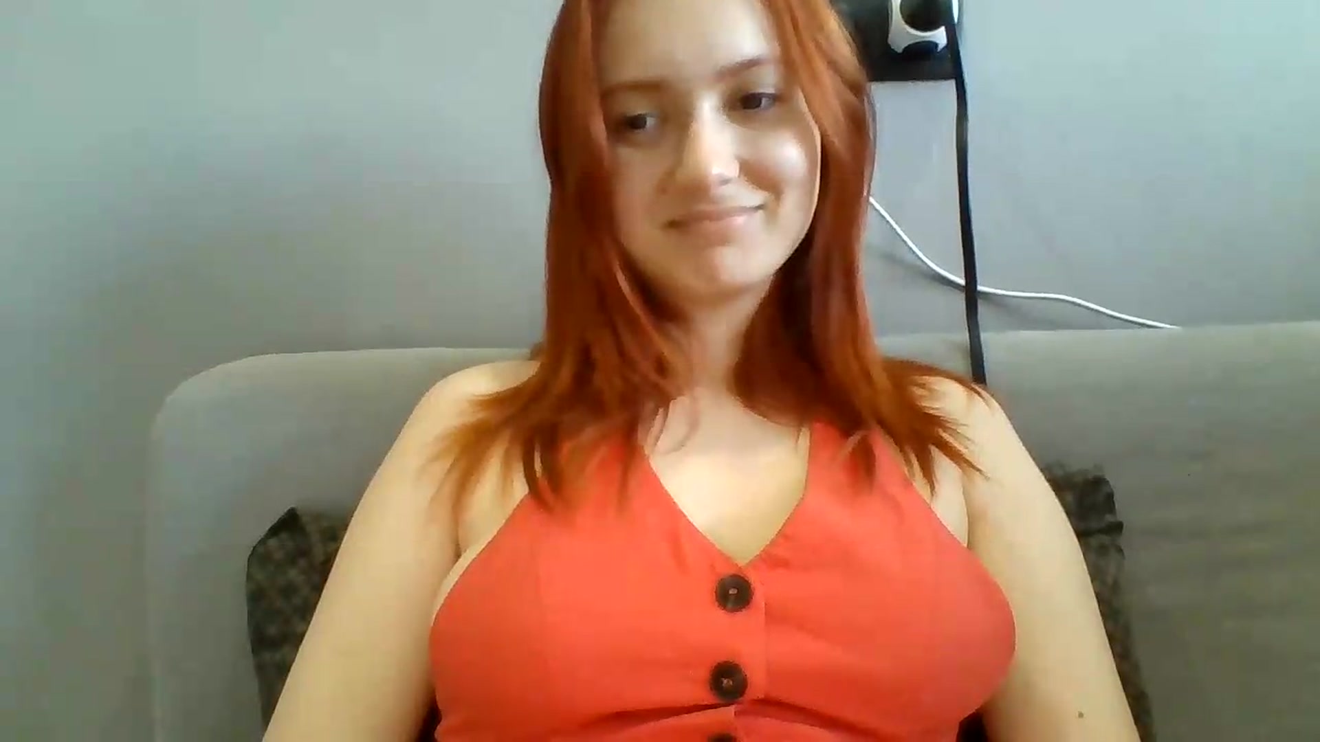 Gallery image thumbnail from AylinaGold's myfreecams stream on, 07/27/2026, 15:49 image 17 of 20