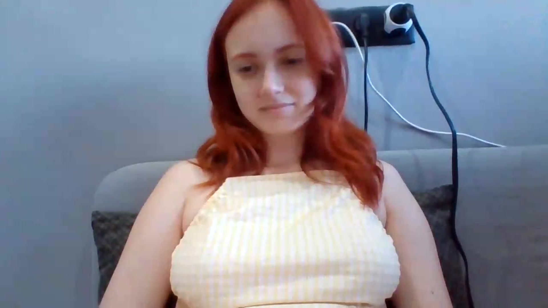 Gallery image thumbnail from AylinaGold's myfreecams stream on, 07/28/2026, 16:49 image 15 of 20