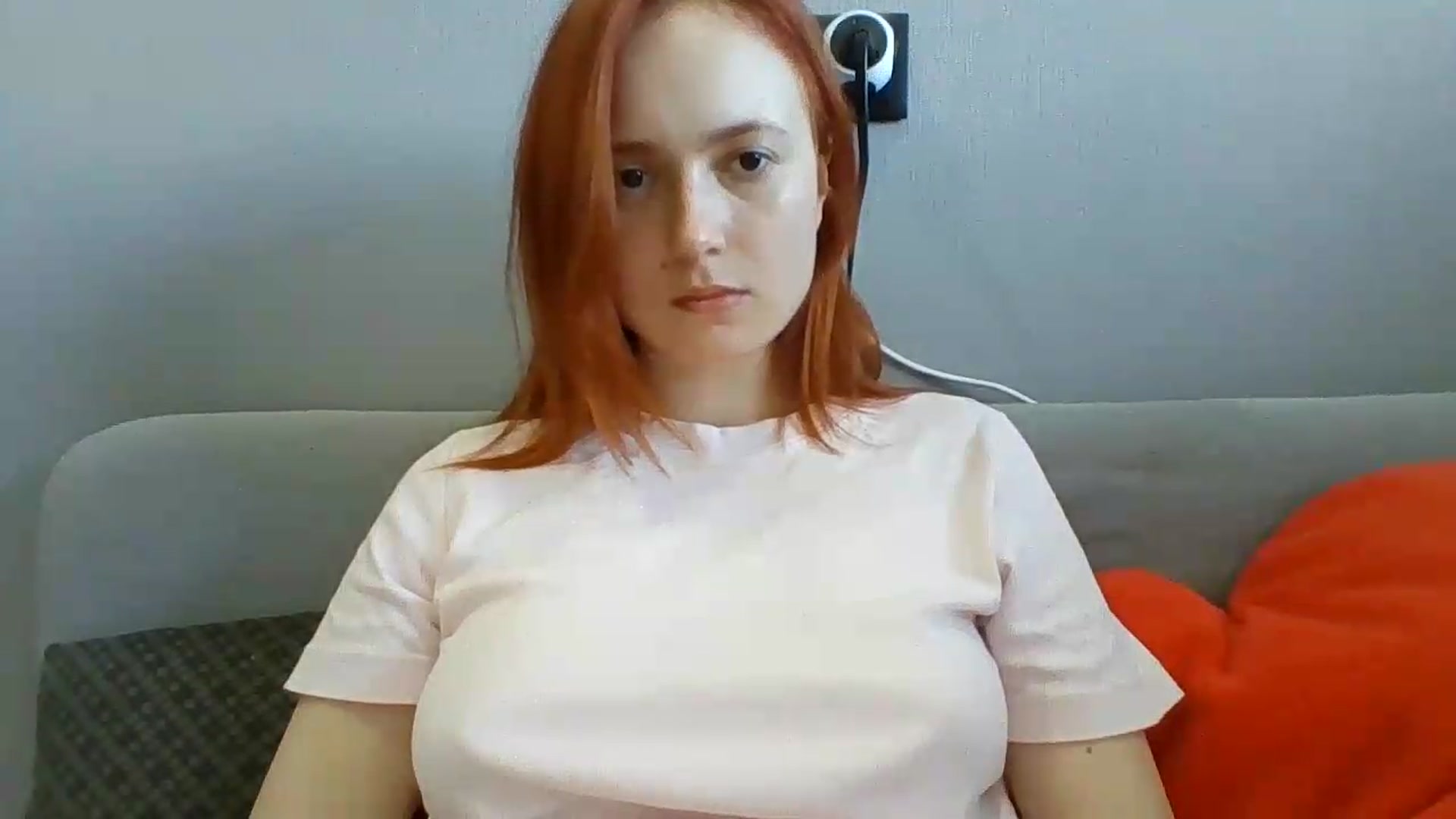 Gallery image thumbnail from AylinaGold's myfreecams stream on, 08/02/2026, 12:01 image 14 of 20
