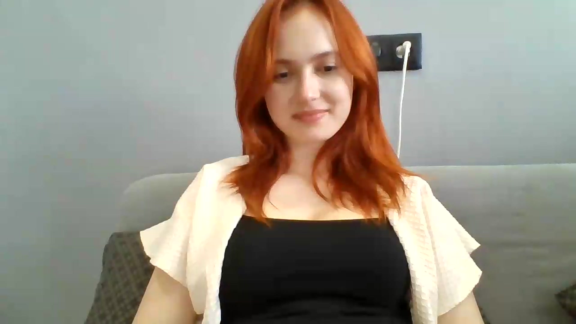 Gallery image thumbnail from AylinaGold's myfreecams stream on, 08/17/2026, 10:21 image 17 of 20
