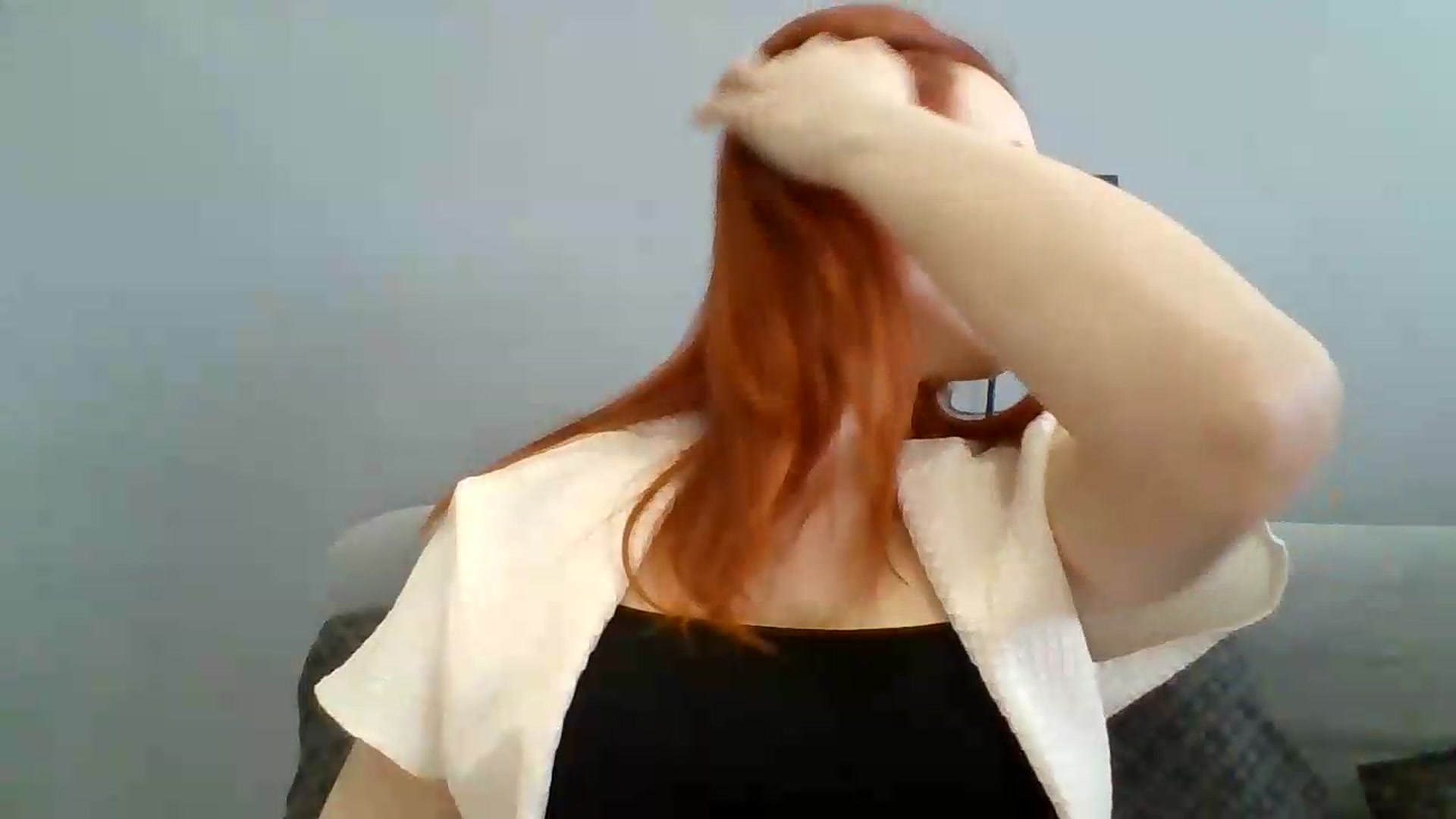 Gallery image thumbnail from AylinaGold's myfreecams stream on, 08/17/2026, 10:21 image 15 of 20