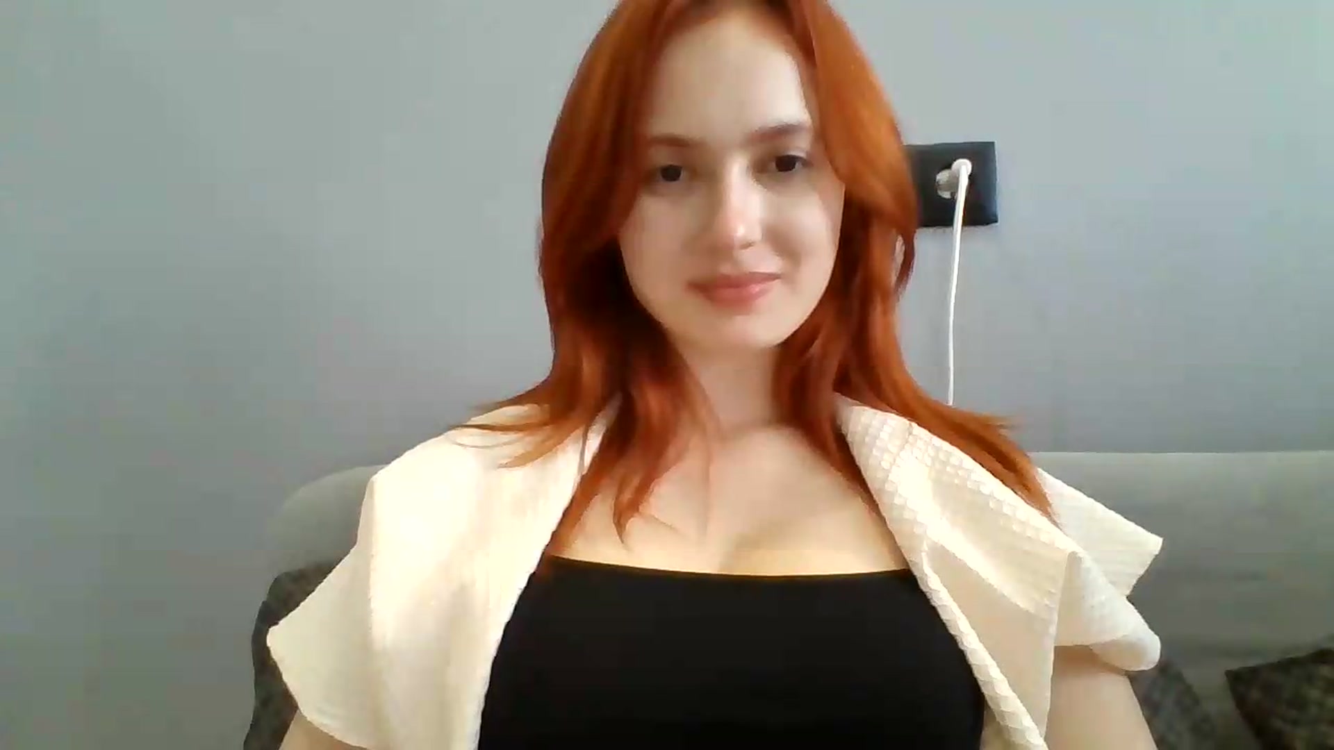 Gallery image thumbnail from AylinaGold's myfreecams stream on, 08/17/2026, 10:21 image 16 of 20