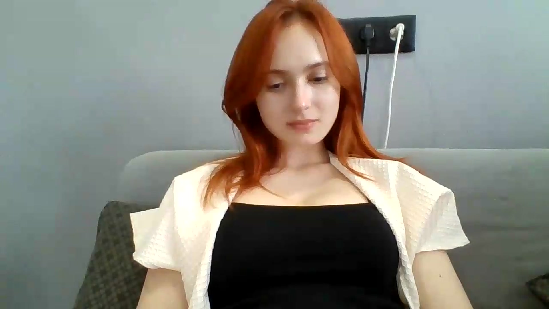 Gallery image thumbnail from AylinaGold's myfreecams stream on, 08/17/2026, 11:43 image 7 of 20