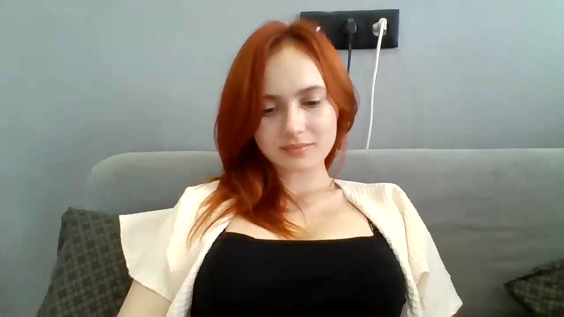 Gallery image thumbnail from AylinaGold's myfreecams stream on, 08/17/2026, 11:43 image 19 of 20