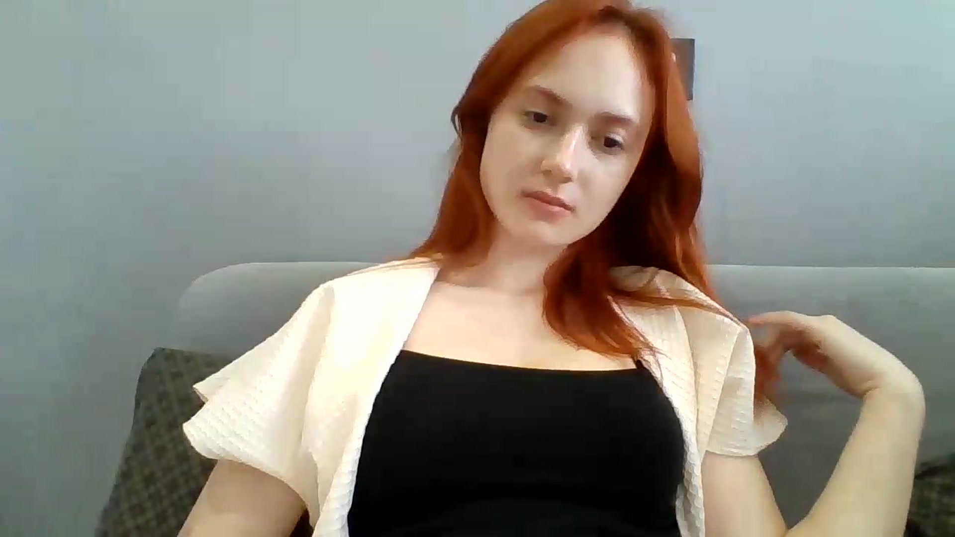 Gallery image thumbnail from AylinaGold's myfreecams stream on, 08/17/2026, 11:43 image 3 of 20