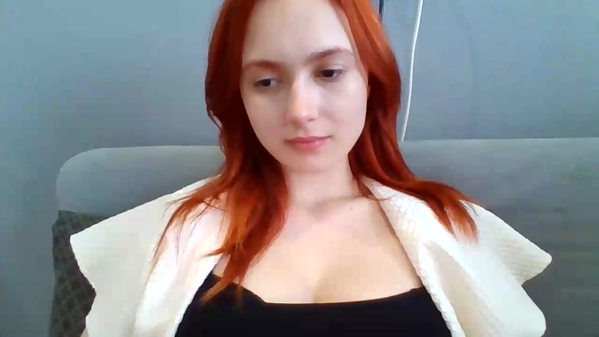 Gallery image thumbnail from AylinaGold's myfreecams stream on, 08/17/2026, 12:39 image 2 of 20