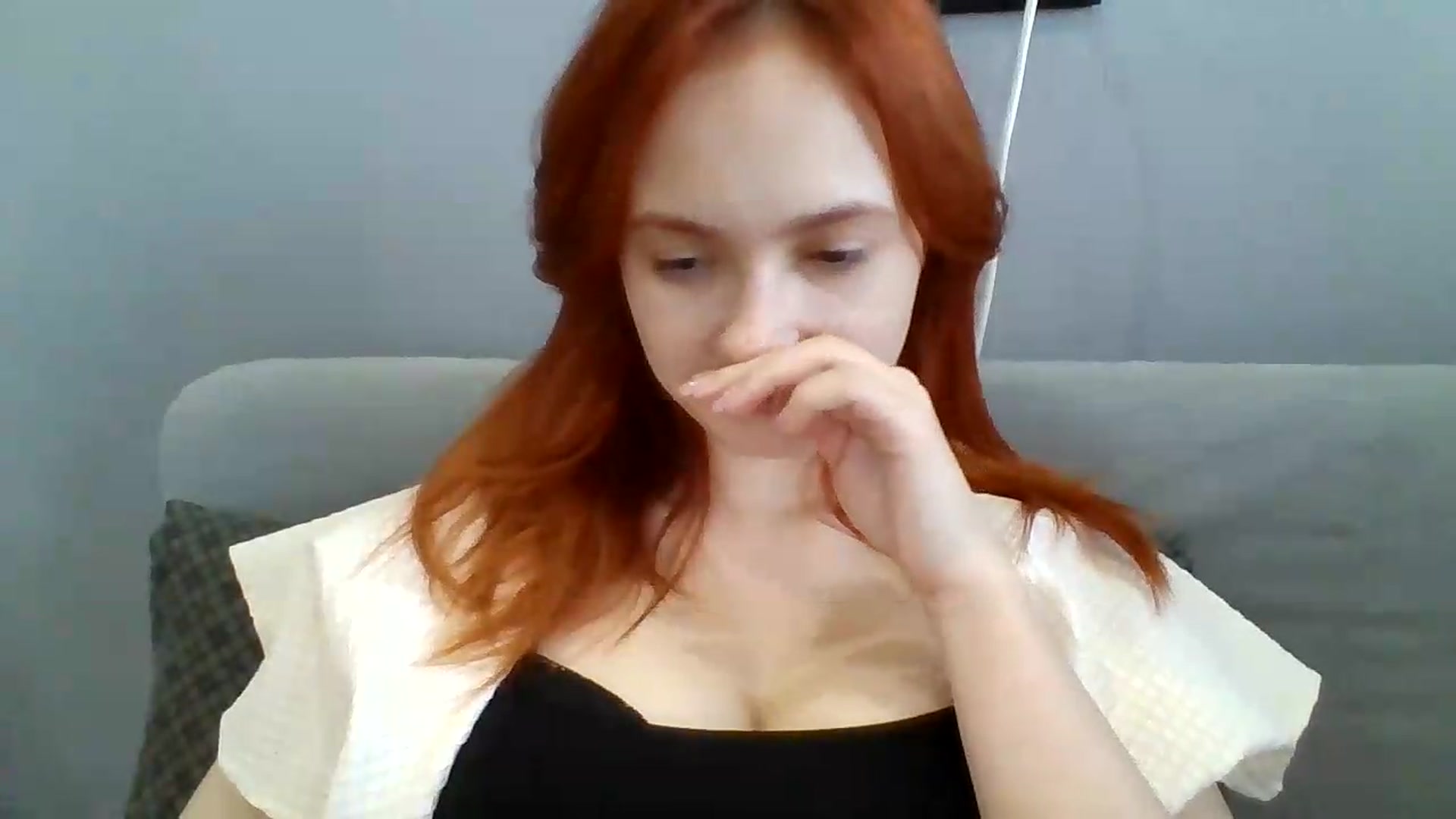 Gallery image thumbnail from AylinaGold's myfreecams stream on, 08/17/2026, 12:39 image 10 of 20