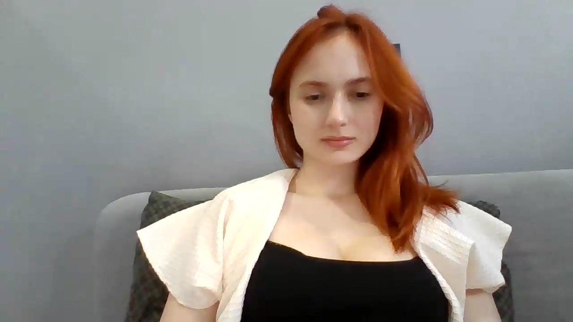 Gallery image thumbnail from AylinaGold's myfreecams stream on, 08/17/2026, 17:07 image 5 of 20