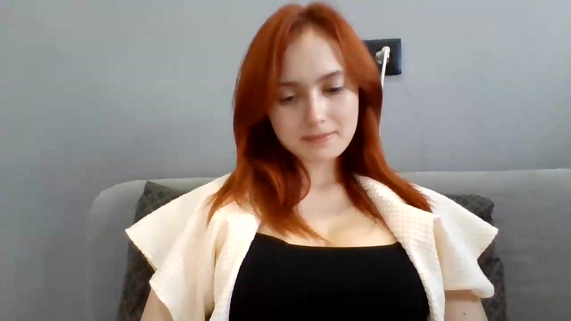 Gallery image thumbnail from AylinaGold's myfreecams stream on, 08/17/2026, 17:07 image 2 of 20