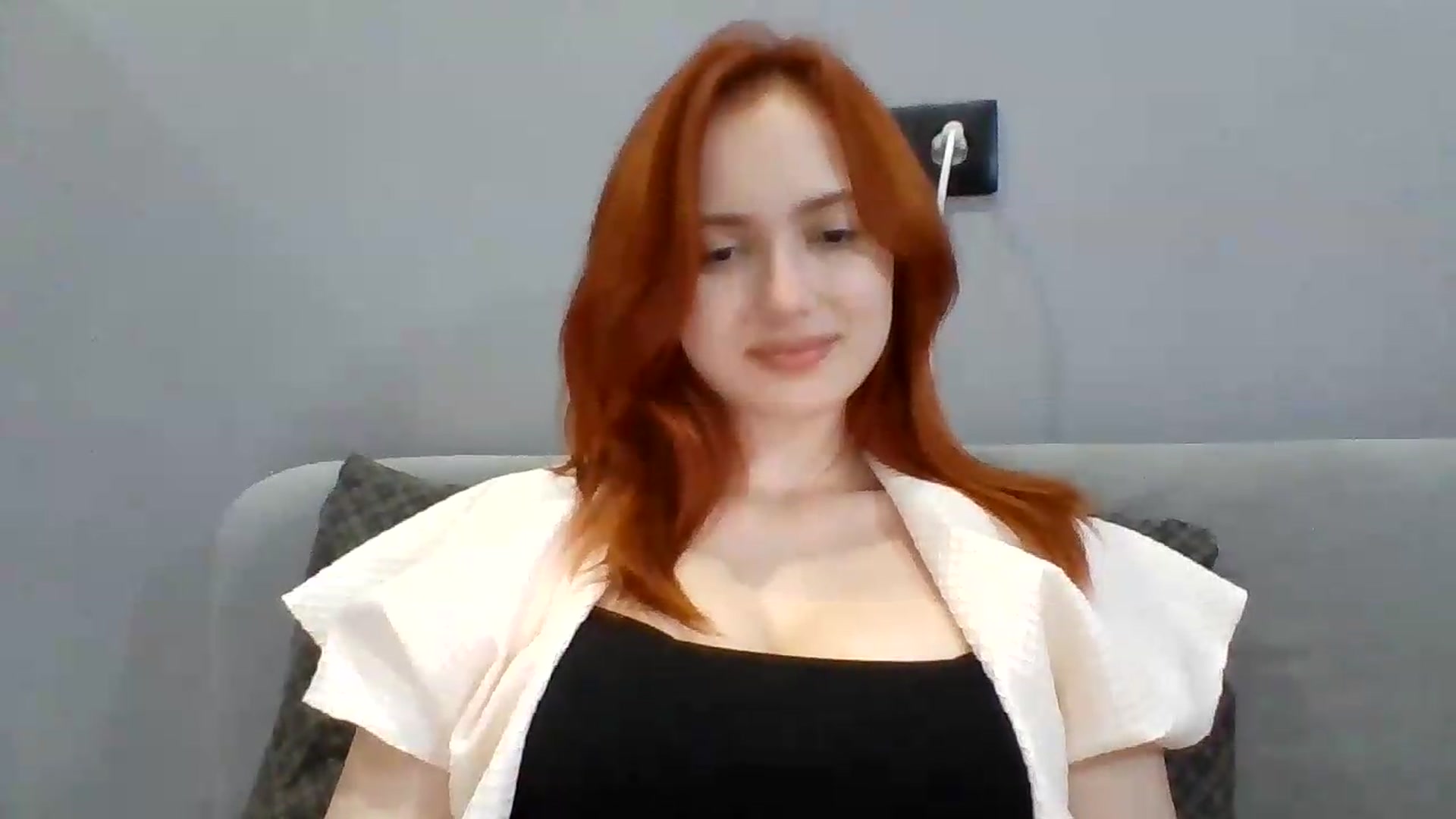 Gallery image thumbnail from AylinaGold's myfreecams stream on, 08/17/2026, 17:07 image 18 of 20