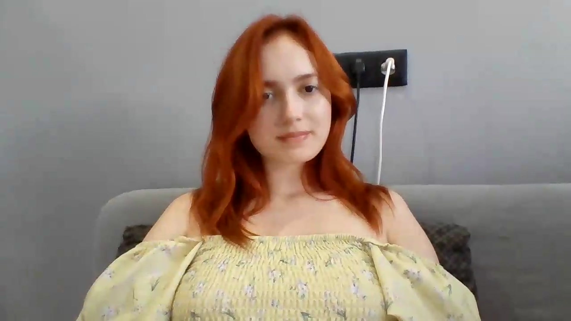 Gallery image thumbnail from AylinaGold's myfreecams stream on, 08/18/2026, 10:58 image 19 of 20